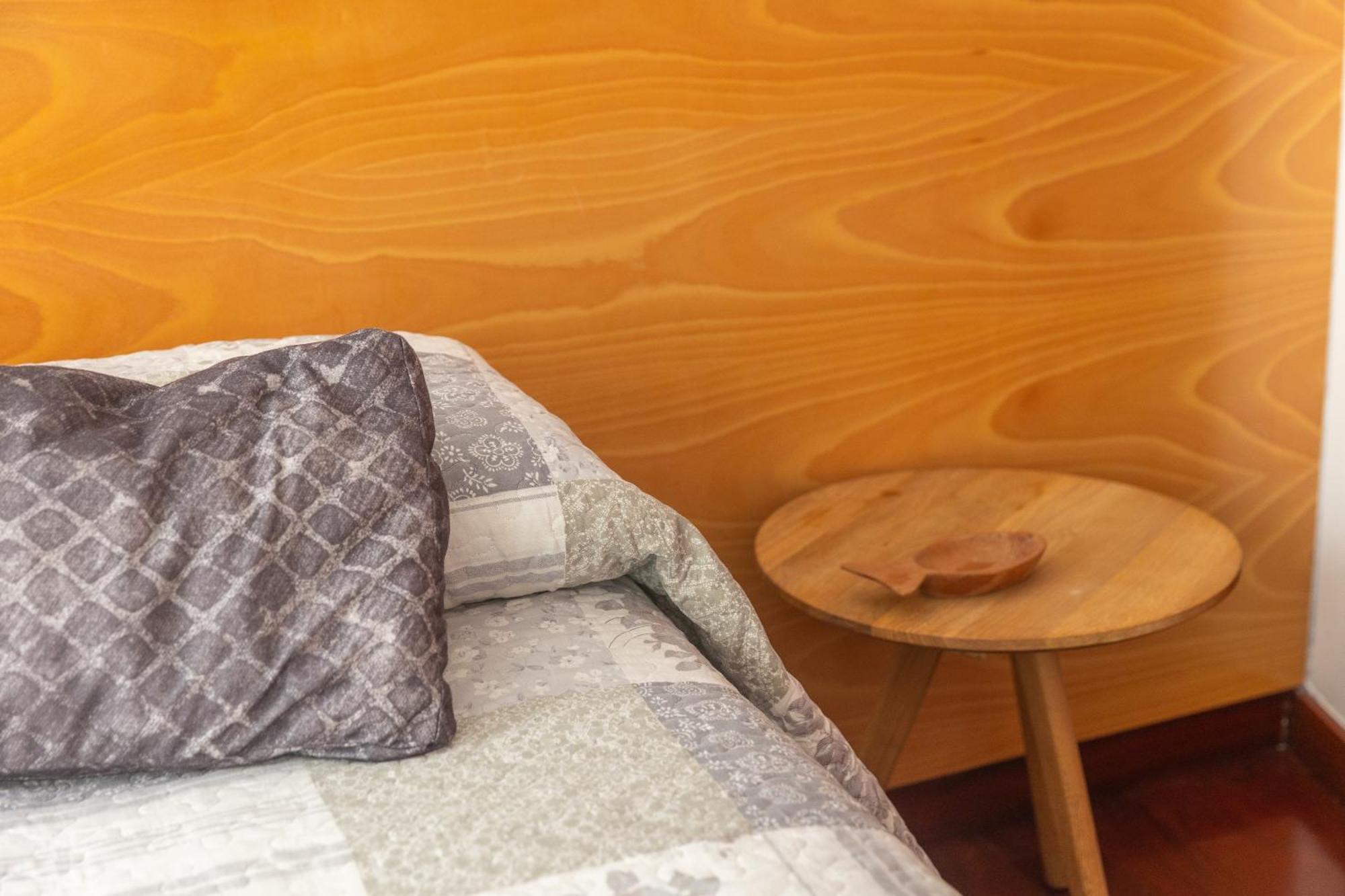 Mazi Apartments Colon Vic Zewnętrze zdjęcie