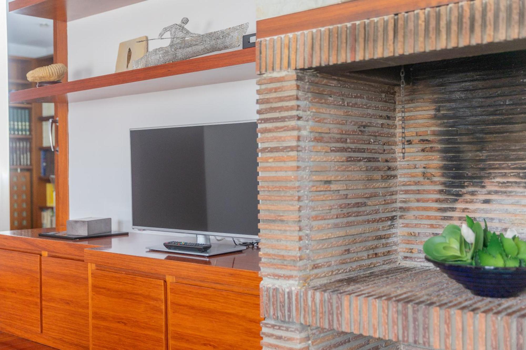 Mazi Apartments Colon Vic Zewnętrze zdjęcie